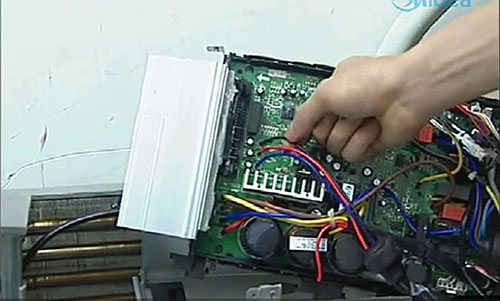 胶州美的空调电话是多少