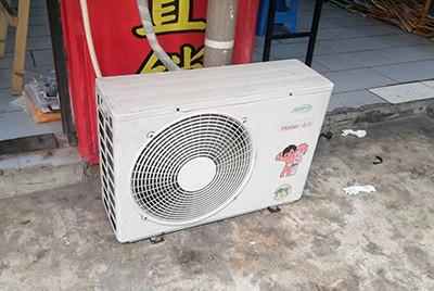 胶州空调突然不制冷只吹自然风怎么办？